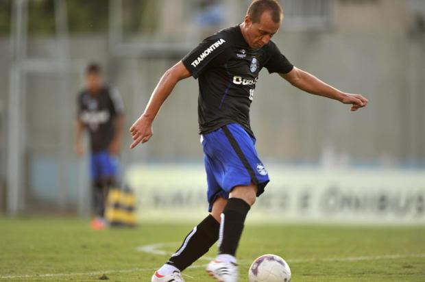 Empresário de Marquinhos afirma que meia não trocará o Grêmio pelo Avaí Félix Zucco/Agencia RBS Empresário de Marquinhos afirma que meia não trocará o Grêmio pelo Avaí Félix Zucco/Agencia RBS