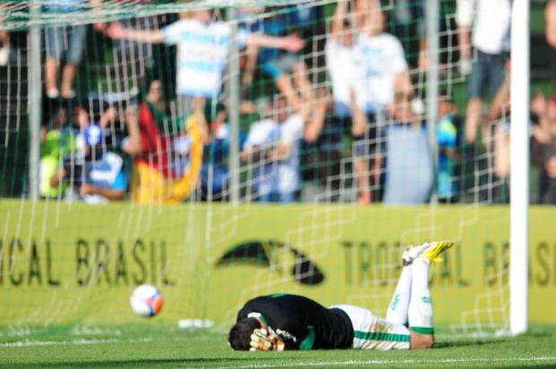 Grêmio será denunciado pelo TJD por rojões arremessados no Estádio Alfredo Jaconi Fernando gomes/Agencia RBS