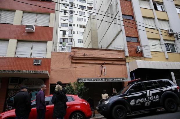 Médico é morto a facadas pelo companheiro em apartamento no Centro de Porto Alegre Mateus Bruxel/Agencia RBS