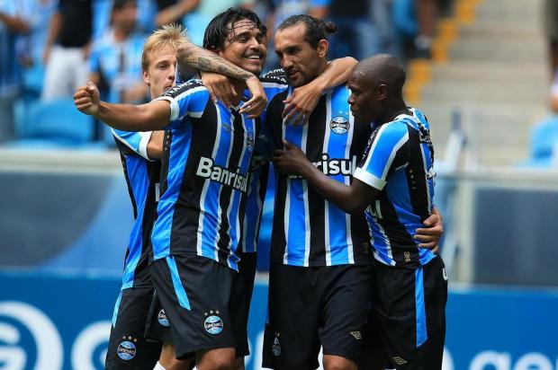 Com dois de Barcos, Grêmio vence União Frederiquense por 3 a 0 Jefferson Botega/Agência RBS