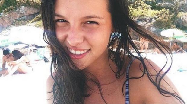 Irmã de Cauã Reymond posta foto e entrega romance do ator com Mariana Goldfarb Reprodução / Instagram/Instagram