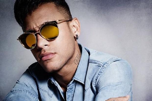 Neymar lança música na internet e é criticado: "Seu negocio é o futebol mesmo" Facebook/Reprodução