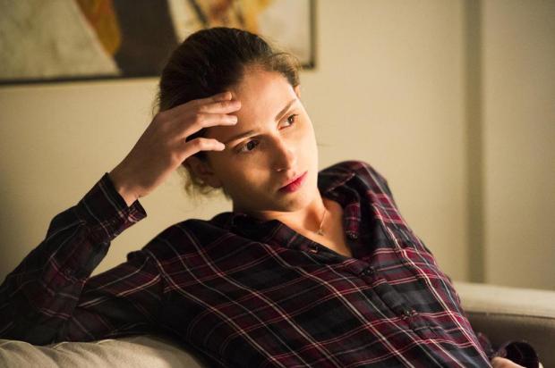 "A Força do Querer": Joyce se assusta ao ouvir Ivana dizer que não é mulher João Miguel Júnior/TV Globo/Divulgação