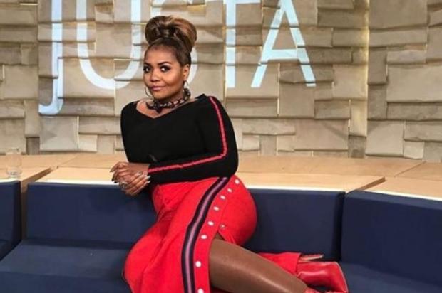 Gaby Amarantos rebate Danilo Gentili em polêmica envolvendo Silvio Santos: "Tinha que defender o Patrão" Reprodução/Instagram