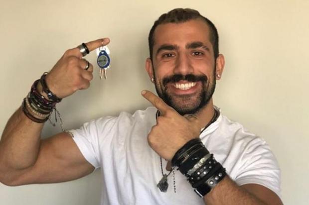 Ex-BBB Kaysar anuncia que sua famÃlia está vindo para o Brasil Instagram/Reprodução