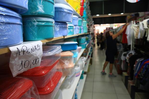 ROUPAS PARA LOJAS DE PREÇO ÚNICO R10 R20 R30 EM SANTA