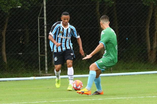 Luciano Périco: a disputa mais acirrada por um lugar no Grêmio de Tiago Nunes Rodrigo Fatturi/Grêmio