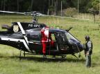 Papai Noel chega de helicóptero em escola de Gravataí Fernando Gomes/Agencia RBS
