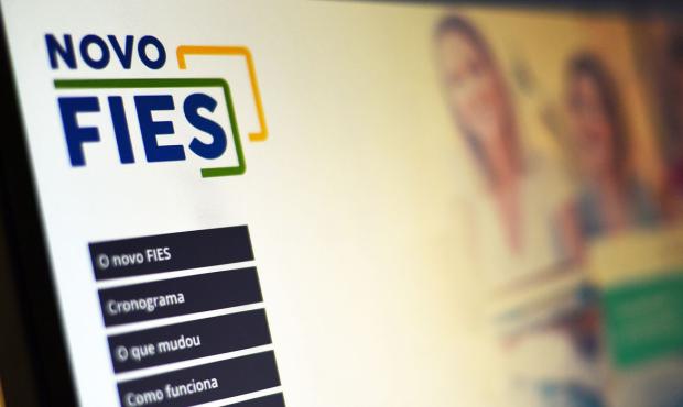Inscri&ccedil;&otilde;es para o Fies 2021 come&ccedil;am nesta ter&ccedil;a-feira; saiba como fazer -  Not&iacute;cias
