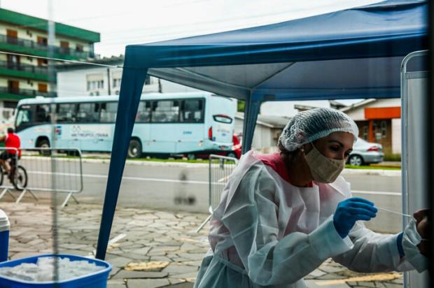 Em um ano de pandemia, Região Metropolitana realizou 842 mil testes de covid-19 Marco Favero / Agencia RBS/Agencia RBS