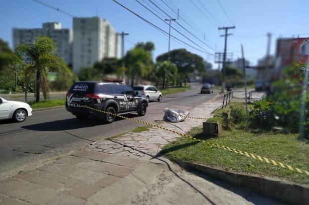 Jovem que teve corpo encontrado dentro de saco na rua em Porto Alegre havia desaparecido um dia antes Divulgação / PCRS/PCRS