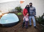 Grupo de empresários se une para doar piscina a família do Vale do Sinos que comprou e não recebeu o produto Anselmo Cunha / Agencia RBS/Agencia RBS