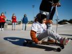 Crianças e adolescentes com deficiência fazem test drive da nova pista de skate na orla do Guaíba Anselmo Cunha / Agencia RBS/Agencia RBS