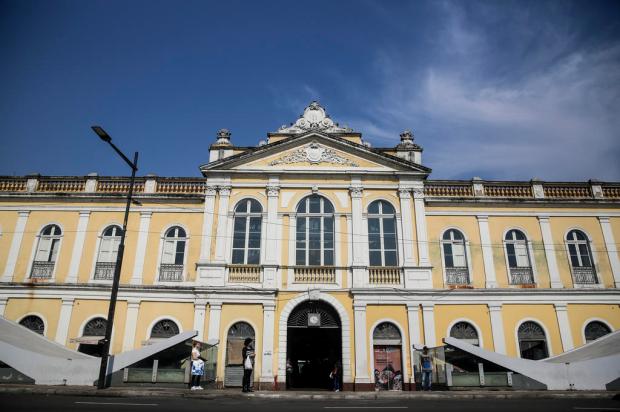  Prefeitura de Porto Alegre vai contratar empresa para pintar e restaurar a fachada do Mercado Público Andre Avila / Agencia RBS/Agencia RBS