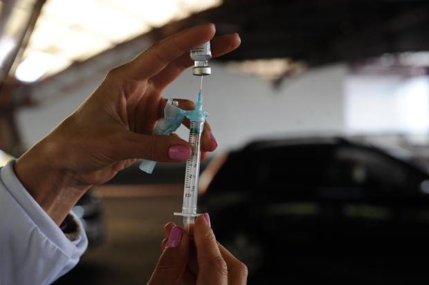Terceira dose de vacina contra covid é aplicada em ao menos 10 municípios do RS Antonio Valiente / Agencia RBS/Agencia RBS