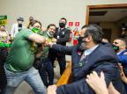 Confusão interrompe sessão na Câmara de Vereadores que debate exigência de passaporte vacinal em Porto Alegre Elson Sempé Pedroso / CMPA / Divulgação/CMPA / Divulgação