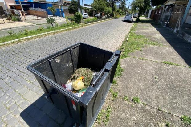  Coleta começa a ser regularizada em Cachoeirinha, mas alguns bairros ainda sofrem com acúmulo de lixo Alberi Neto / Agencia RBS/Agencia RBS