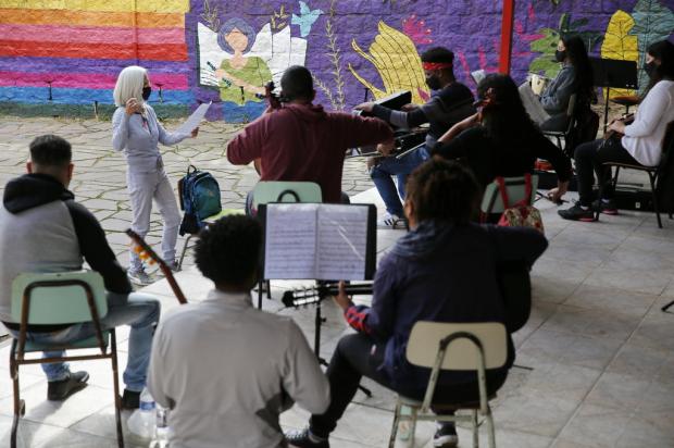 Orquestra Villa-Lobos cancela oficinas de música para mais de 300 crianças e adolescentes André Ávila / Agencia RBS/Agencia RBS