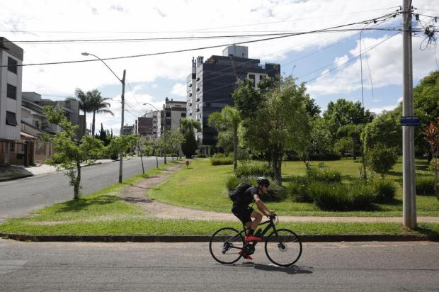 Projeto de lei permite que moradores fechem ruas ao trânsito para atividades de lazer em Porto Alegre Mateus Bruxel / Agencia RBS/Agencia RBS