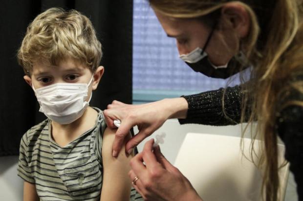 Com demora para liberação de vacina, crianças voltarão às aulas sem proteção completa contra a covid-19 GEOFFROY VAN DER HASSELT / AFP/AFP
