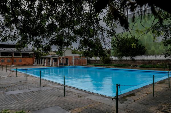 Piscina P blica Da Restinga A Terceira A Iniciar Atividades Not cias