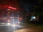 Incêndio atinge minimercado na zona leste de Porto Alegre Eduardo Paganella / RBS TV/RBS TV