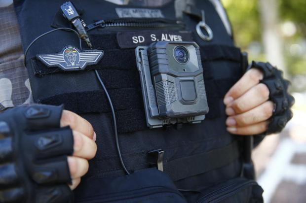Brigada Militar inicia teste com câmeras na farda de policiais no Litoral Norte Félix Zucco / Agencia RBS/Agencia RBS