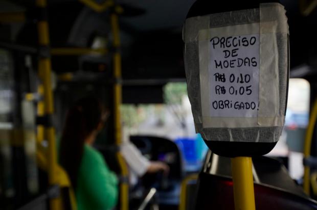 Demora no pagamento, estranhamento e boa avaliação pelas empresas marcam o primeiro mês de ônibus sem cobrador em Porto Alegre Jefferson Botega / Agencia RBS/Agencia RBS