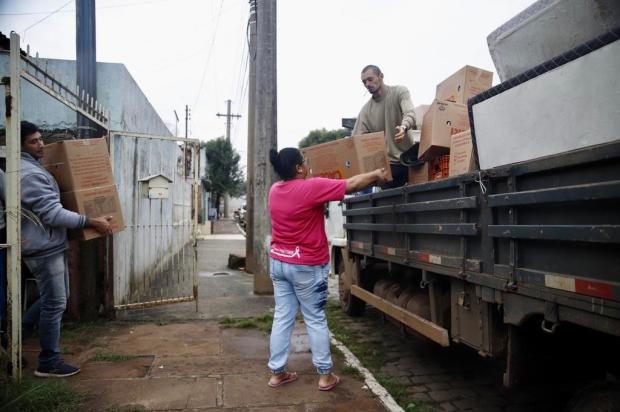 Rios começam a baixar, e famílias iniciam volta para casa após cheias no RS Camila Hermes / Agencia RBS/Agencia RBS