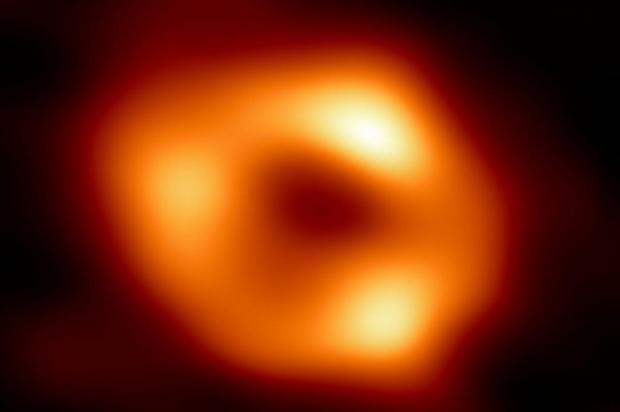 O DG te ajuda a entender o que é este tal de buraco negro Handout / European Southern Observatory / AFP/AFP