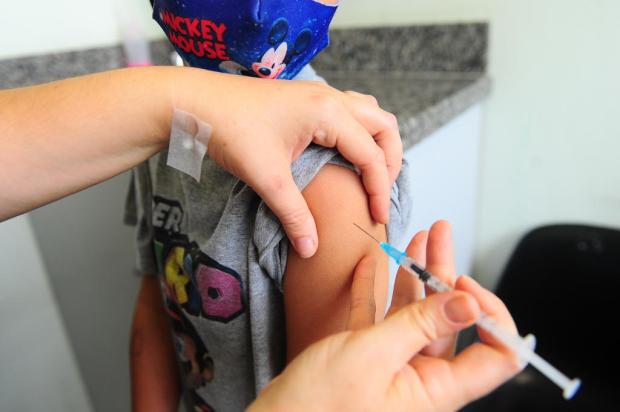 Enquanto EUA iniciam vacinação de bebês, Brasil não tem data para imunizar menores de cinco anos Porthus Junior / Agencia RBS/Agencia RBS
