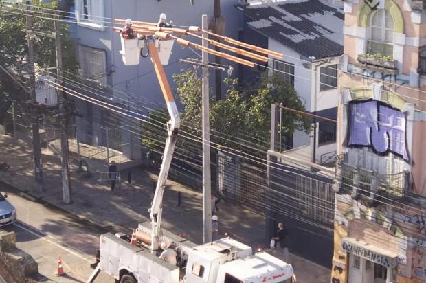 Comerciantes e moradores da Cidade Baixa relatam falhas constantes no fornecimento de energia elétrica André Mags / Agencia RBS/Agencia RBS