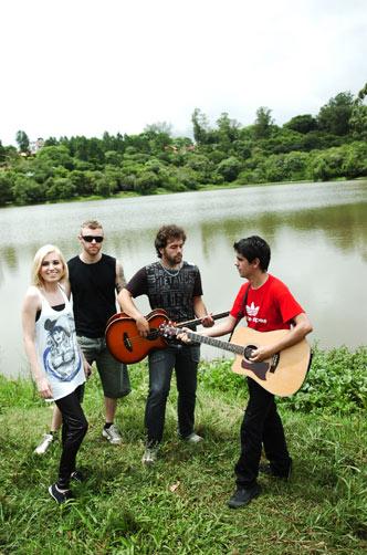 Garota Verde vai abrir o show dos Cranberries Vinícius Roratto, Especial/