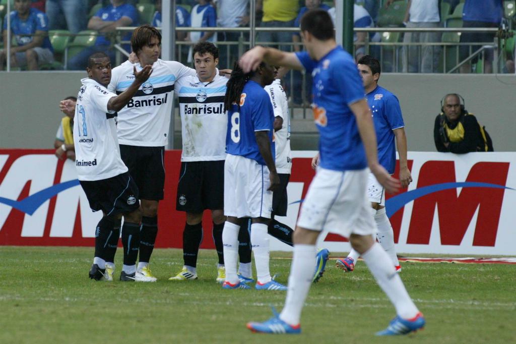 Cruzeiro tem vantagem no retrospecto com o Grêmio no Brasileirão