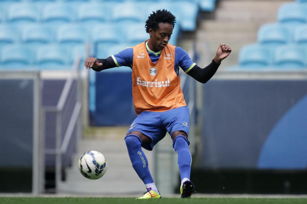 Aproveitamento do Grêmio cresce com Zé Roberto em campo