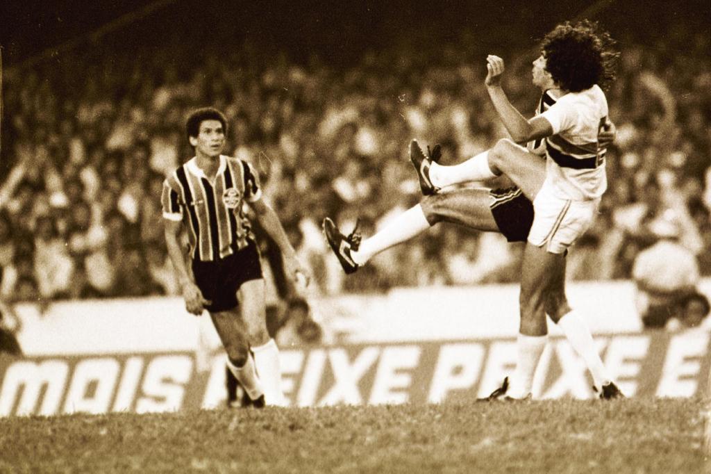 Em 1981, gol de Baltazar contra o São Paulo deu primeiro título brasileiro ao Grêmio