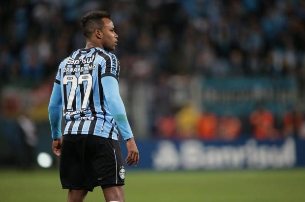 Fernandinho só deve retornar ao Grêmio no início de julho