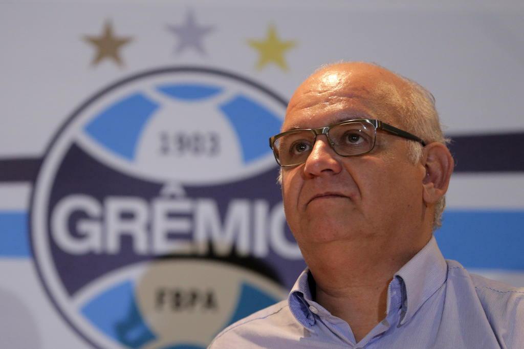 Romildo Bolzan Júnior: O Grêmio não terá time fraco