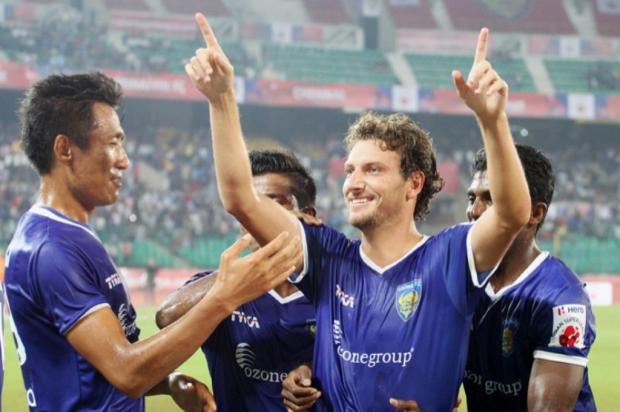 Artilheiro na Índia, Elano fala sobre passagem pelo Grêmio: Saí por minha vontade