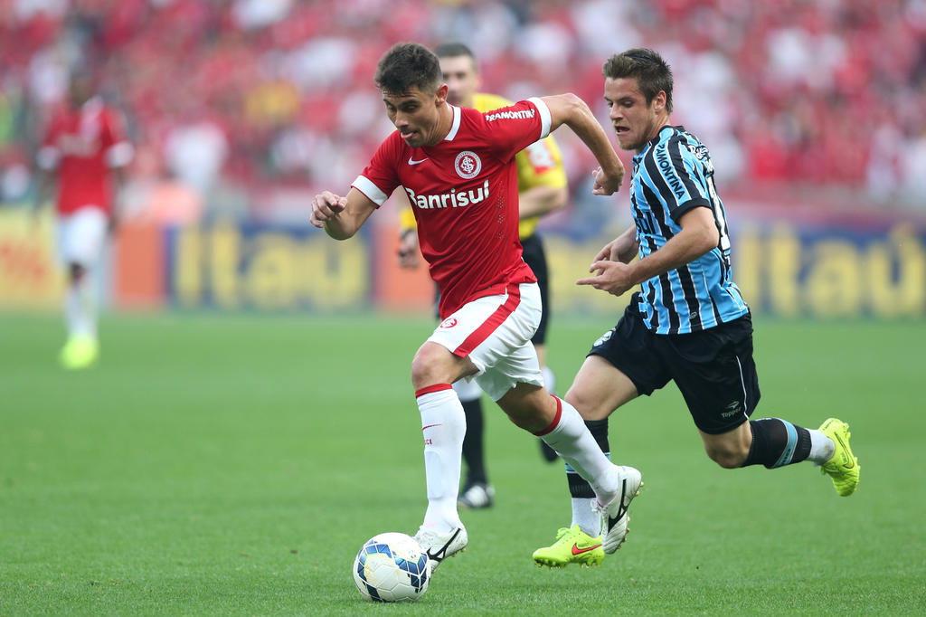 Mano a mano: comentaristas elegem melhores da dupla Gre-Nal