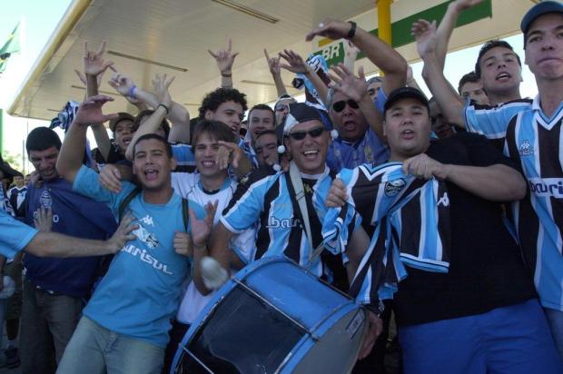 Diogo Olivier: há 11 anos, a torcida do Grêmio invadia Criciúma