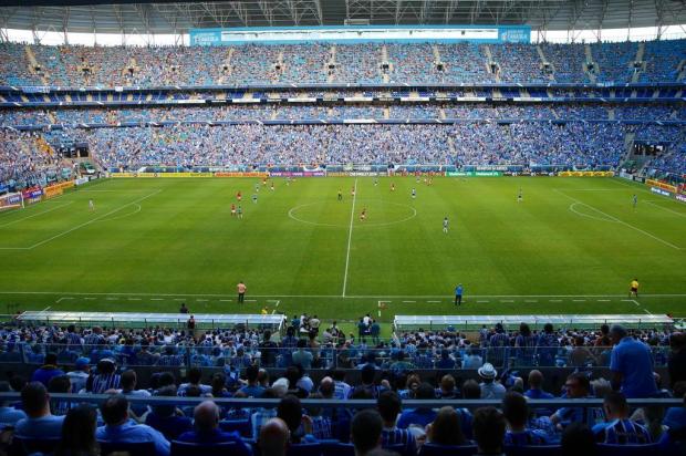 Torcida gremista esgota ingressos na arquibancada norte para semi do Gauchão