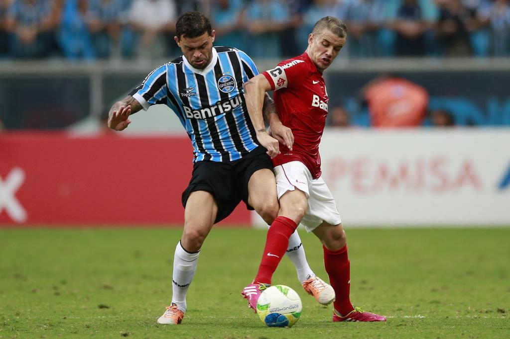 Inter pega o Lajeadense, e Grêmio enfrenta o União Frederiquense na estreia do Gauchão 2015