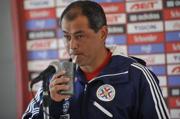 Luiz Zini Pires: Felipão consulta Arce por lateral paraguaio