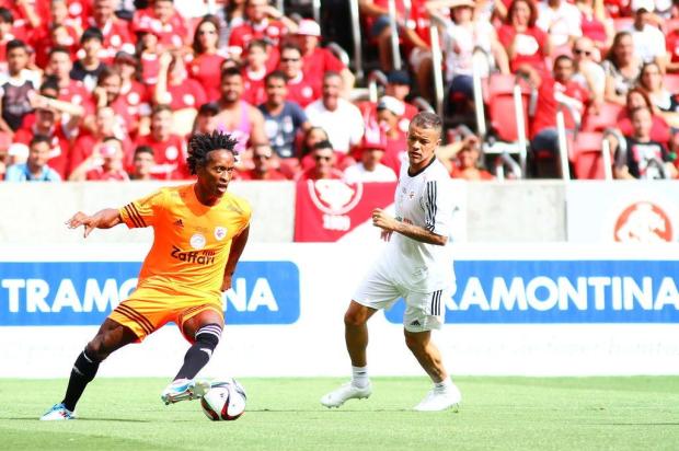 Zé Roberto avalia passagem pelo Grêmio: Foi um orgulho ter vestido essa camisa