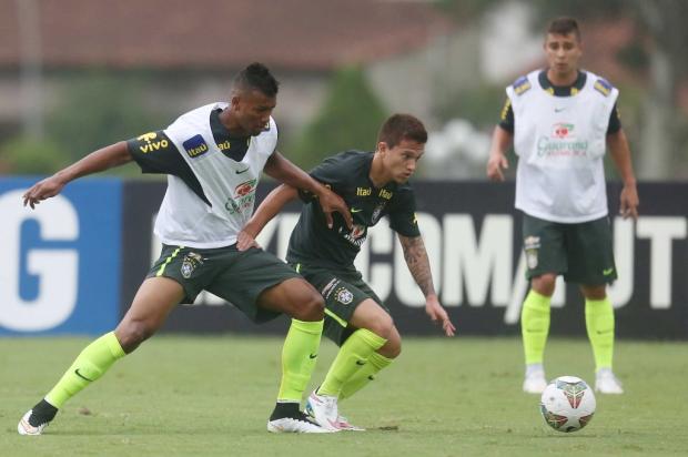 A torcida pode esperar ainda mais dedicação, afirma volante Walace