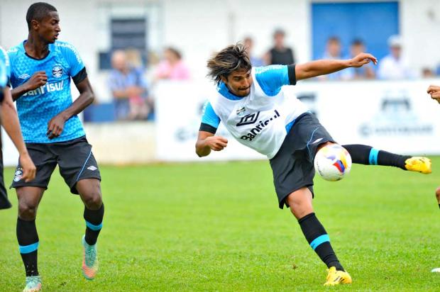 Grêmio faz primeiro jogo-treino do ano neste domingo