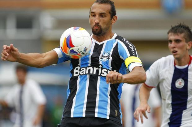 Barcos aceita proposta e está de saída para o futebol chinês