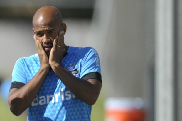 No início não vai ser convincente mesmo, admite Fellipe Bastos