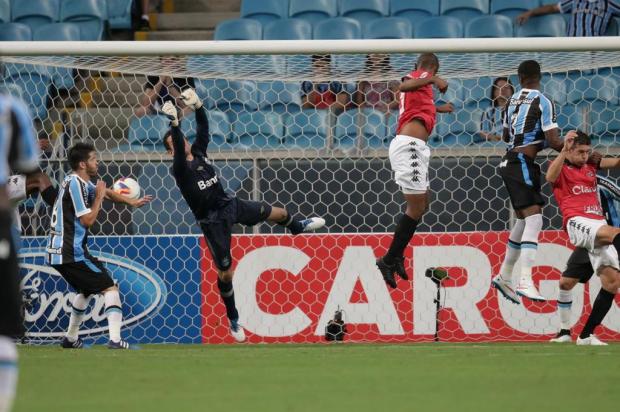 Acabei saindo errado do gol, admitiu Marcelo Grohe após a derrota